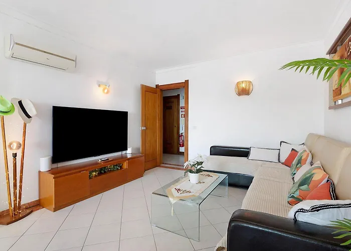 Bellavista Piscine Apartment