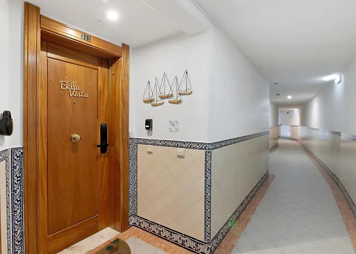 Apartment Bellavista Piscine