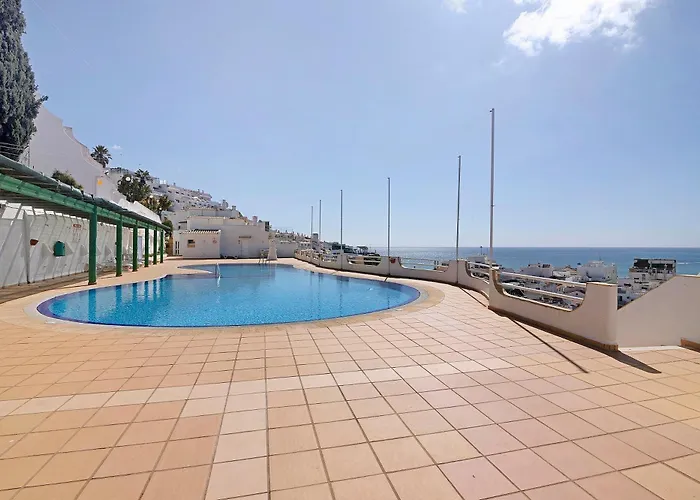 Bellavista Piscine Apartment Albufeira