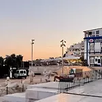 Bellavista Piscine Apartamento *